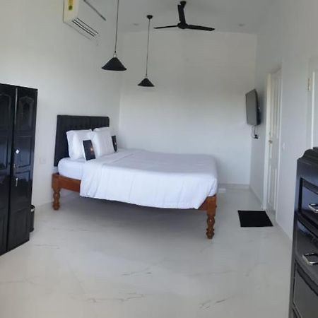 Kadal The Beach House Pondicherry Bagian luar foto